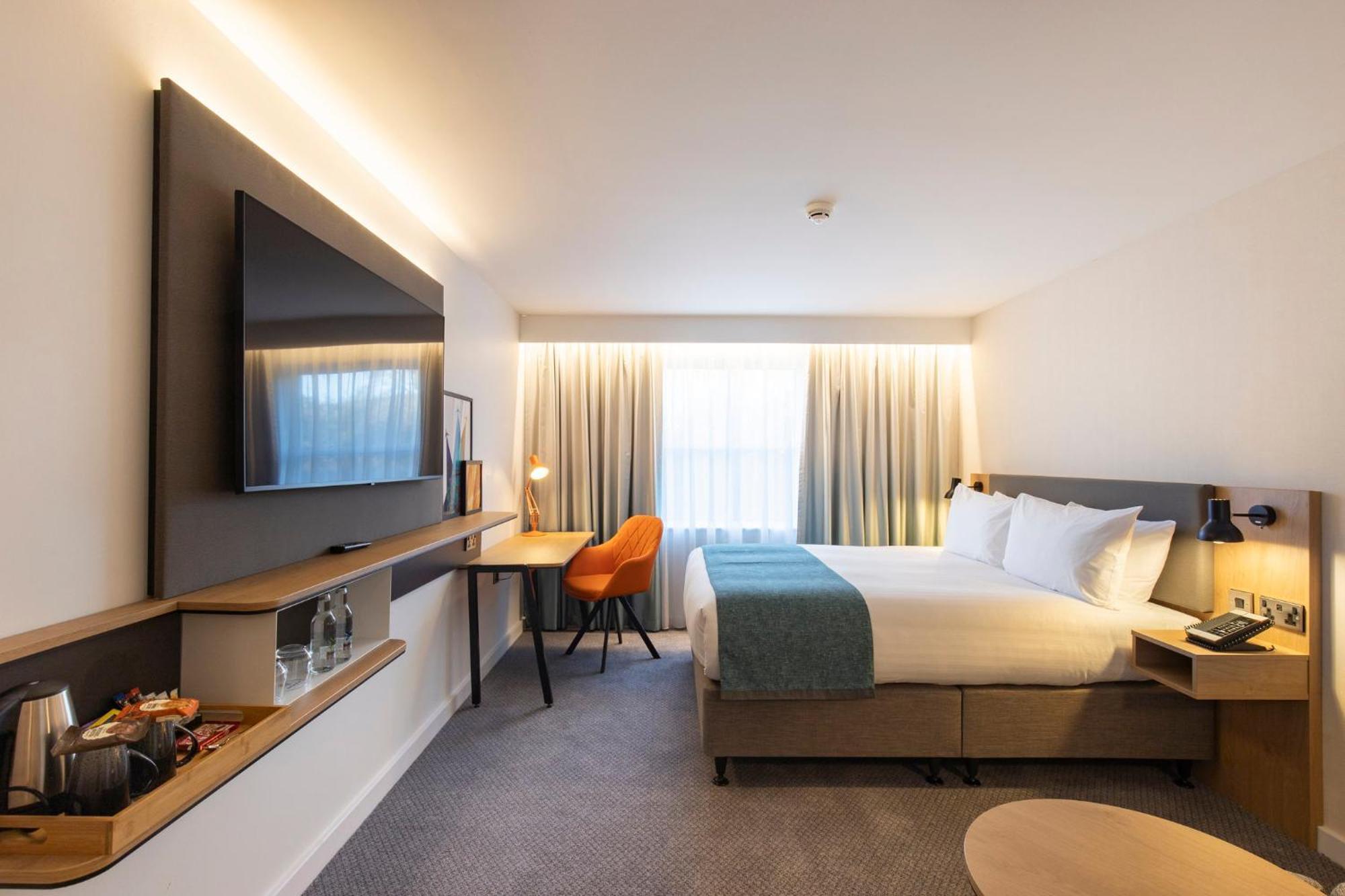 Holiday Inn Bristol Airport By Ihg Redhill  Εξωτερικό φωτογραφία