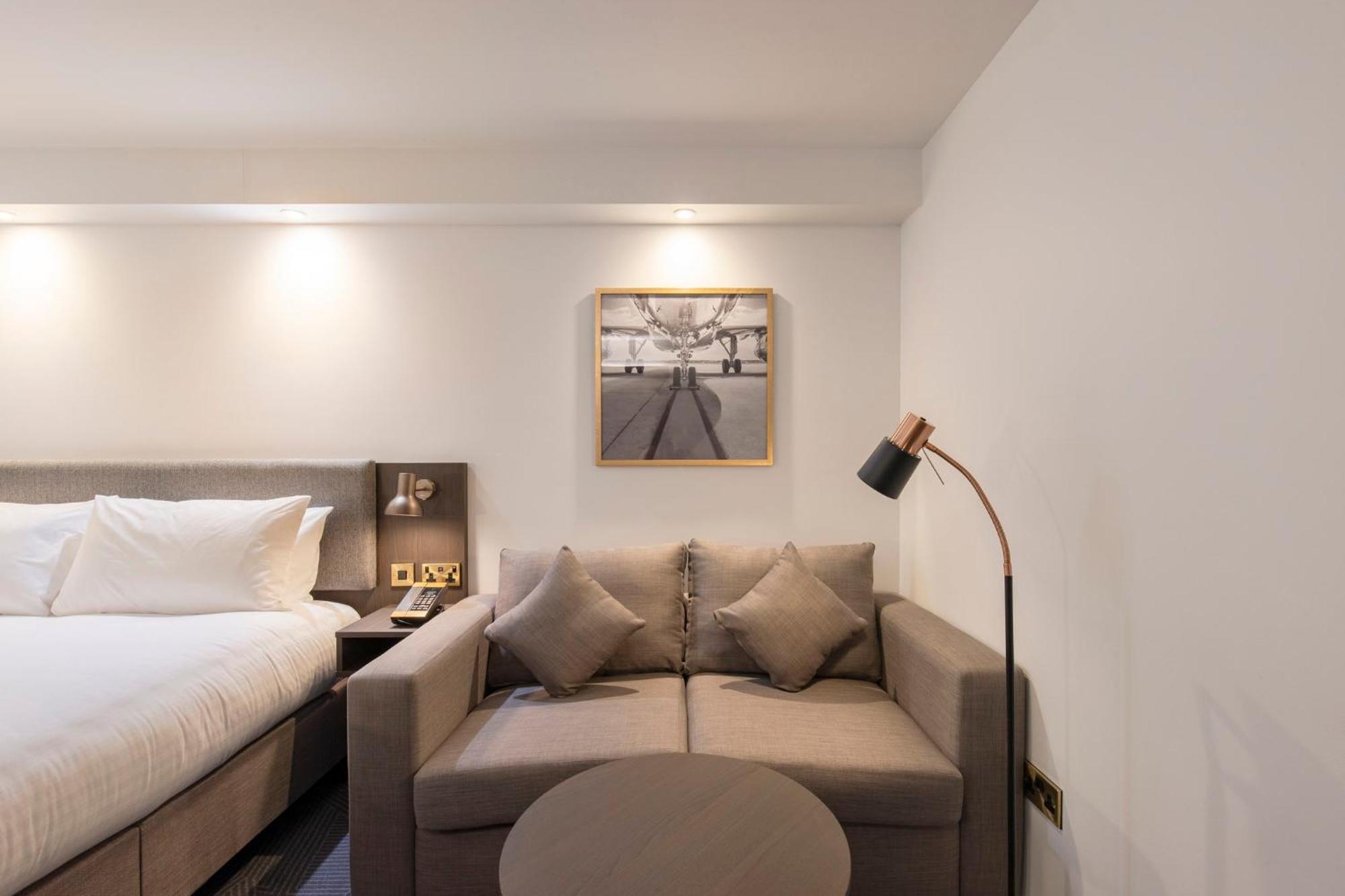 Holiday Inn Bristol Airport By Ihg Redhill  Εξωτερικό φωτογραφία