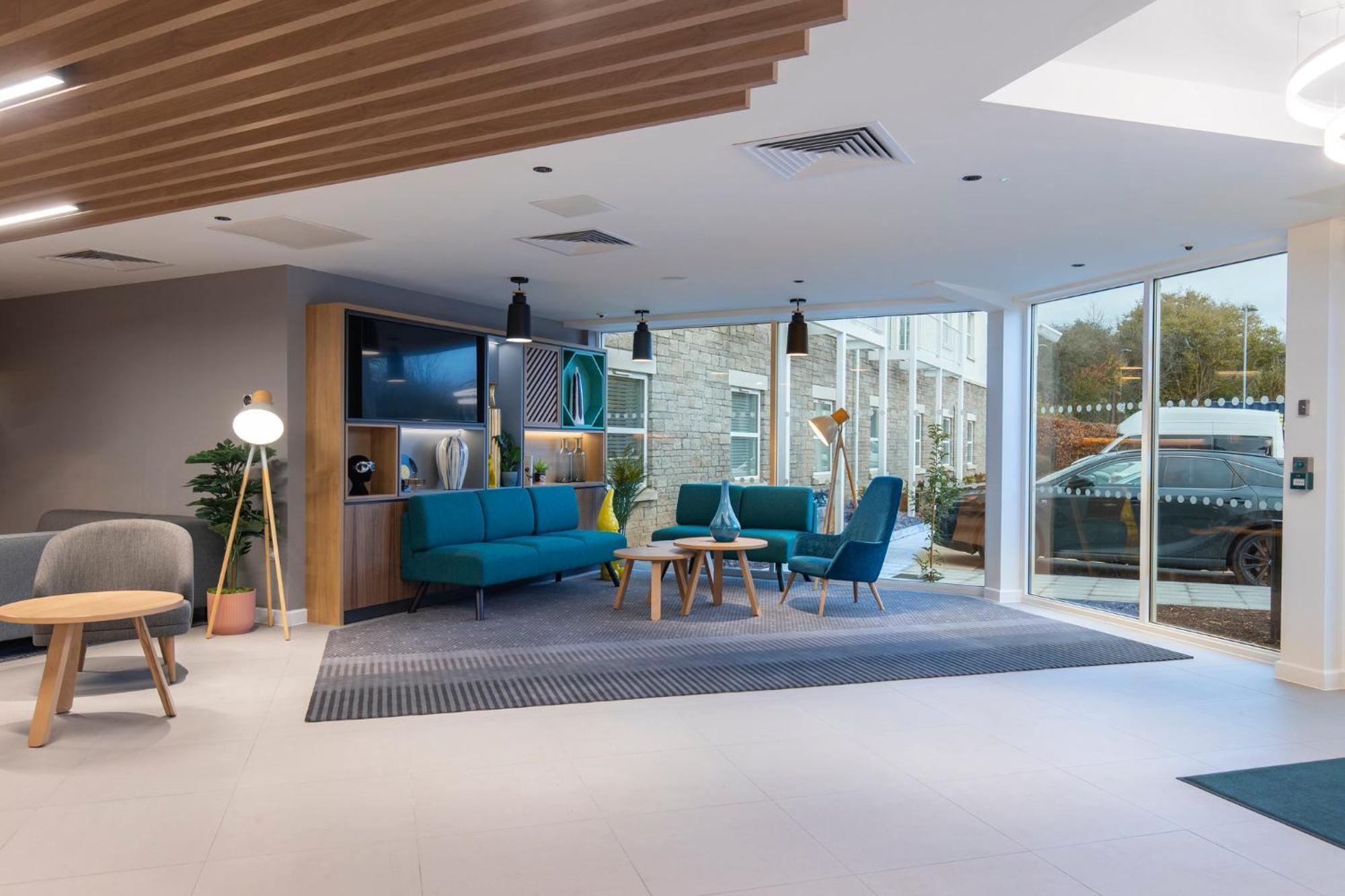 Holiday Inn Bristol Airport By Ihg Redhill  Εξωτερικό φωτογραφία