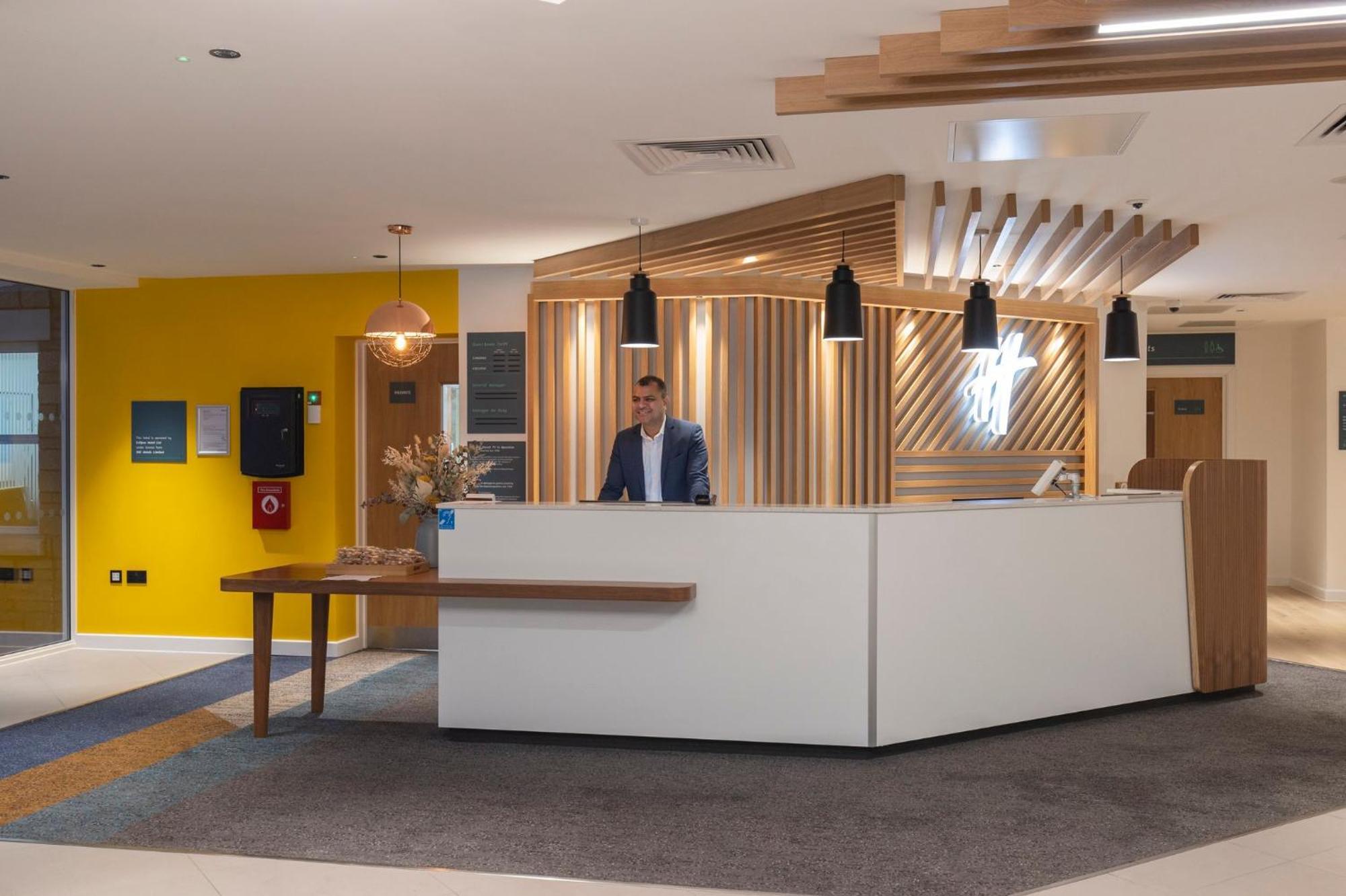 Holiday Inn Bristol Airport By Ihg Redhill  Εξωτερικό φωτογραφία
