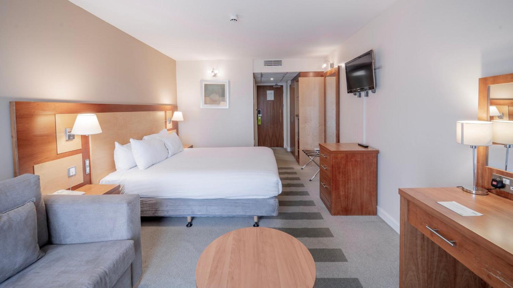 Holiday Inn Bristol Airport By Ihg Redhill  Εξωτερικό φωτογραφία